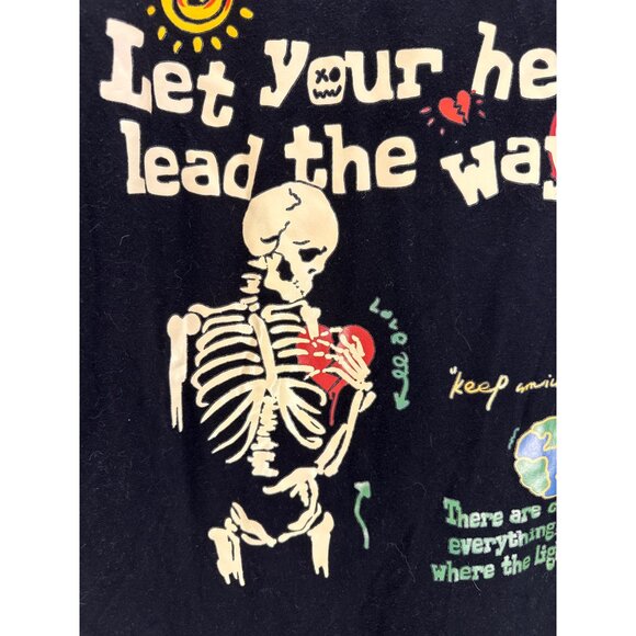 Romwe Let Your Heart Lead The Way Skeleton Black Graphic T-Shirt Size S Gothic - Picture 4 of 9